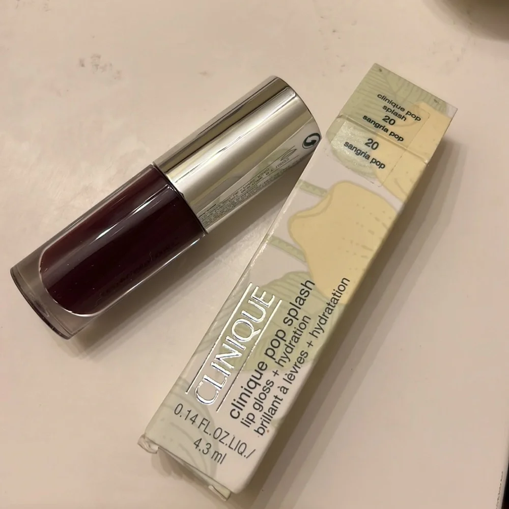 🎃🍭Clinique Sangria Pop Splash Lipstick
